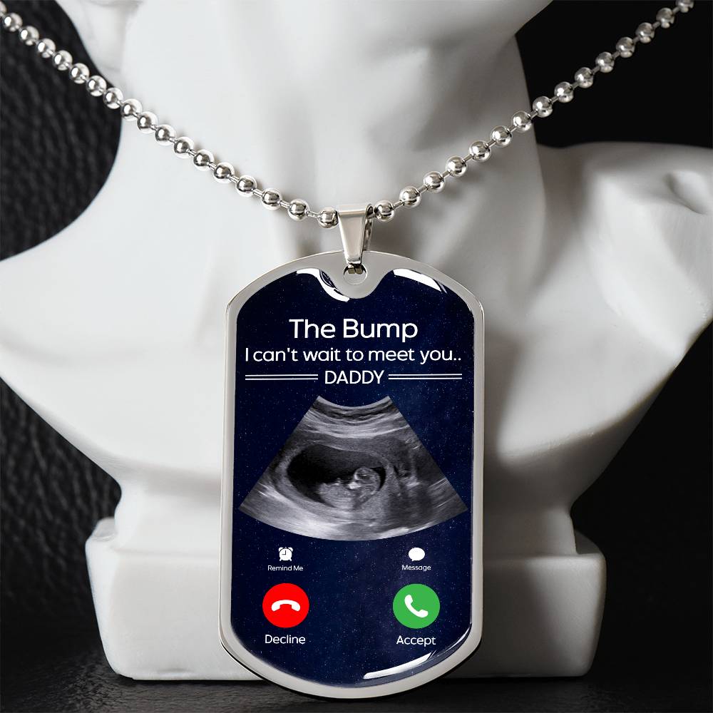 Pregnancy announcement necklace for expecting father